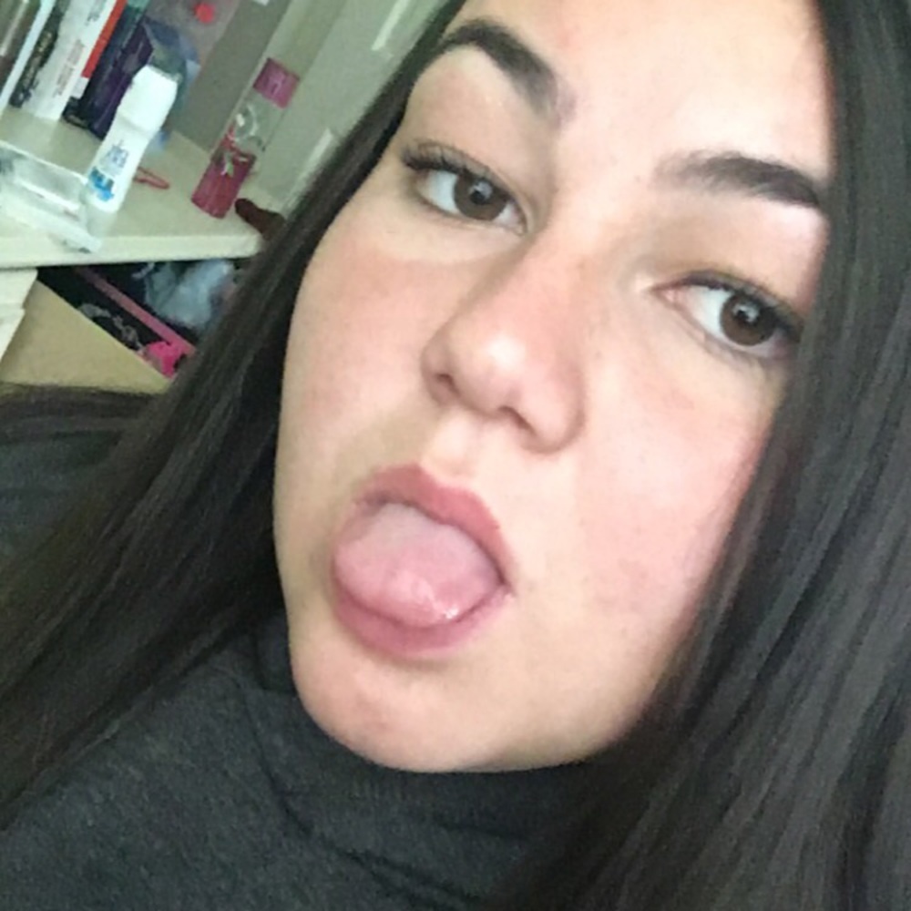 Meet your Posher, Hailey